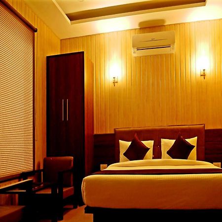 Hotel Trance Ganga Tapovan Luaran gambar