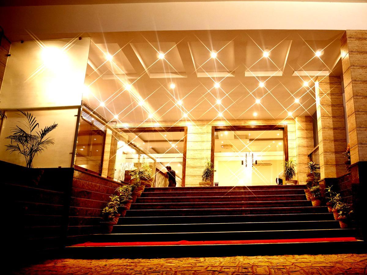 Hotel Trance Ganga Tapovan Luaran gambar