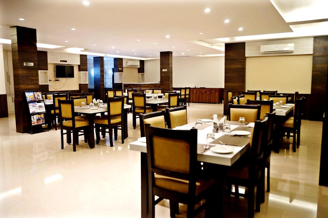 Hotel Trance Ganga Tapovan Luaran gambar